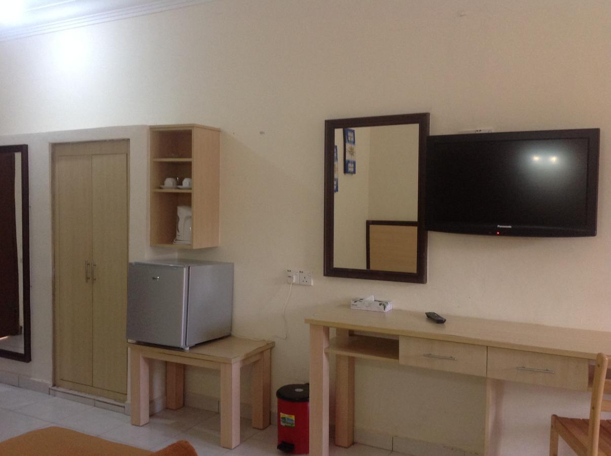 Tanjung Demong Beach Resort Kampung Kuala Besut Ngoại thất bức ảnh