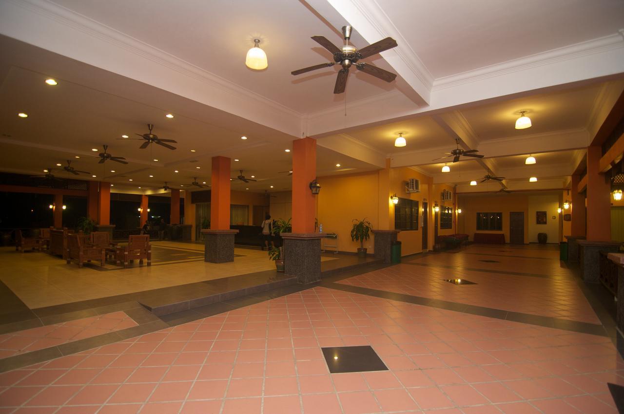 Tanjung Demong Beach Resort Kampung Kuala Besut Ngoại thất bức ảnh
